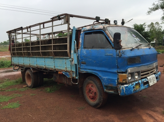 Isuzu KS22 110แรง 4BD1 กะบะยาว4.3 พร้อมคอก ลดราคารับหน้าฝนครับ เล่มพร้อมโอน ภาษี61 Isuzu KS22 110แรง 4BD1 กะบะยาว4.3 พร้อมคอก ลดราคารับหน้าฝนครับ เล่มพร้อมโอน ภาษี61