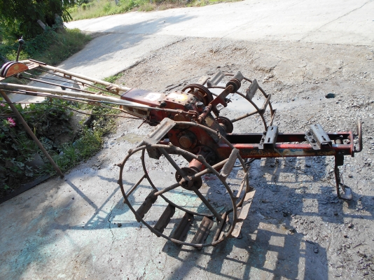 ขายตัวบิ๊กจิ๋ว  เกรียเข้าใด้ทุกเกีรยช่วยหลือชาวนาราคาถูกครับ 0810074646 อ่างทอง