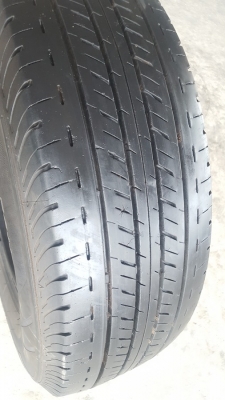 ขายยาง215/70/15 ปี 1213 BRIDGESTONE R611  4 เส้น
