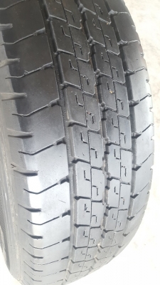 ขายยาง215/70/15 ปี 14/2+13/2เส้น DUNLOP  4 เส้น