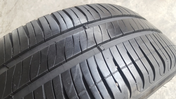 ขายยาง185/60/15 ปี 14 MICHERLIN XM2 4 เส้น