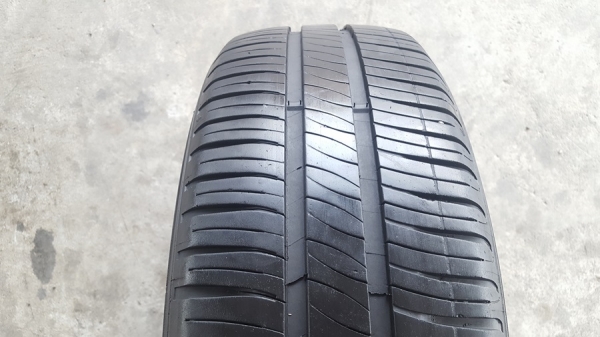 ขายยาง185/60/15 ปี 14 MICHERLIN XM2 4 เส้น