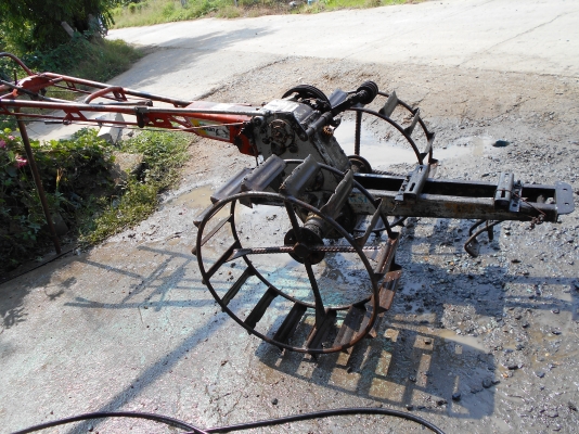 ขายตัวช้างเหล็กตัวให่ญเข็งแรงครับ 0810074646 อ่างทอง