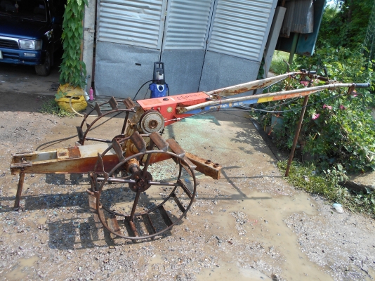 ขายตัวคูโบต้า 131 เกรียเข้าใด้ทุกเกรียครับ 0810074646 อ่างทอง