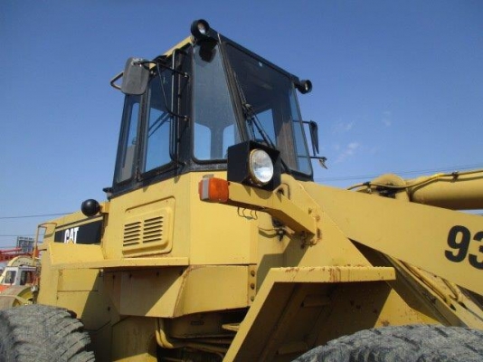 CAT 936E เก่าญี่ปุ่นแท้ สภาพสวย ราคาไม่แพง โทร.090-986-2521 อ๊อบ