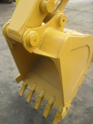 KOMATSU PC 60 -7 KOMATSU PC 60 -7