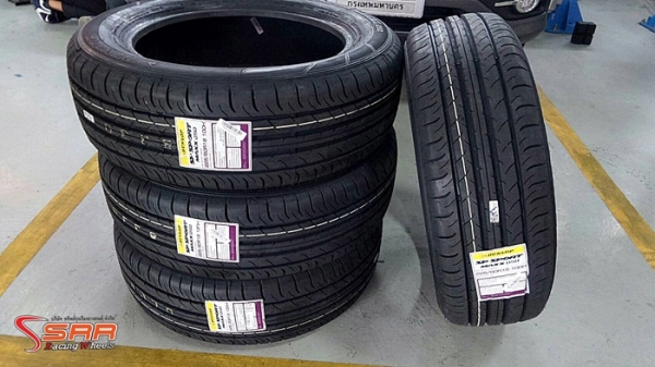 DUNLOP SP MAXX 050 225/60R18 เส้นละ 6,000 บาท