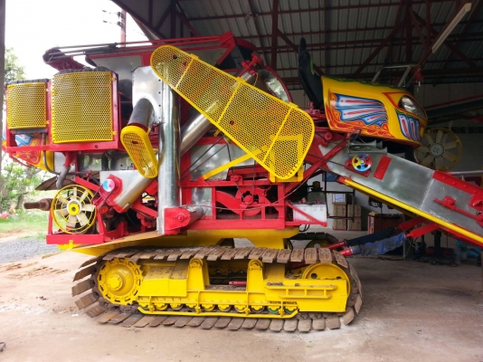 ขายรถเกี่ยวข้าวไอ้หนุ่มไวไฟ ปี49 ตัวเดิน12 เครื่อง195แรง รถสวยพร้อมใช้งาน ราคา650,000 สนใจโทร 090-8588220คุณนะ 093-3258446คุณบิว เว็บไซต์ส่วนตัว www.narong2truck.com www.truck.in.th/498 ID: narong498 ID: 09332584461 เพจ Facebook ณรงค์ ซื้อขายรถมือสอง กลุ่