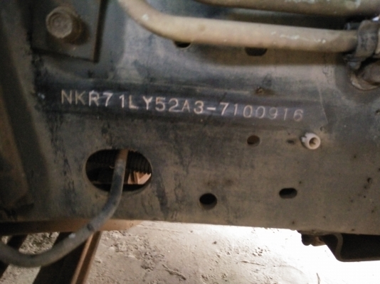 ISUZU NKR 130 ปี47 ห้างแท้ ยาว4.40 เมตร