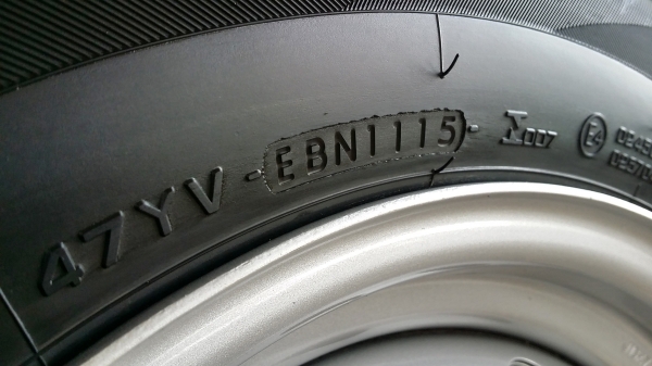 ล้อกระทะขอบ16 6รู139.7 พร้อมยางโยโกฮาม่า 215/70R16 ปี15 จำนวนสองล้อ
