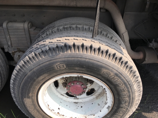 พ่วง 20 ล้อ HINO 2K เครื่องK13D 260 แรง ปี 41 กระบะอลูมิเนียม - แม่ลูก ดั้มอู่สหกิจ ราคา 1.25 ล้าน พ่วง 20 ล้อ HINO 2K เครื่องK13D 260 แรง ปี 41 กระบะอลูมิเนียม - แม่ลูก ดั้มอู่สหกิจ ราคา 1.25 ล้าน