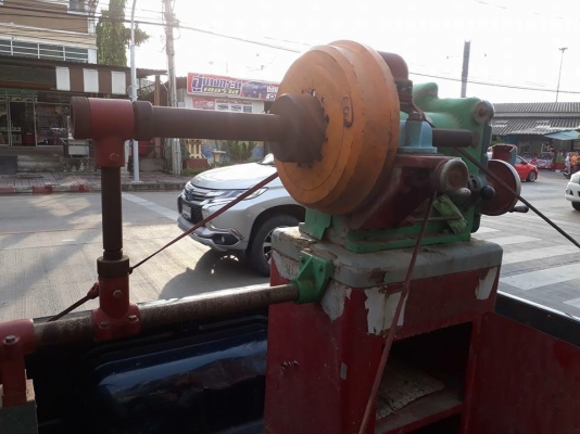 เปิดขายเครื่องเจียรดั้มเบรครถยนต์ไฟบ้านครับ เปิดขายเครื่องเจียรดั้มเบรครถยนต์ไฟบ้านครับ