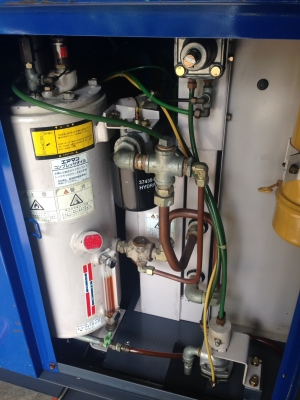 ปั๊มลมแบบสกรูAIRMAN 15Hp เก่าญี่ปุ่น 0833554933