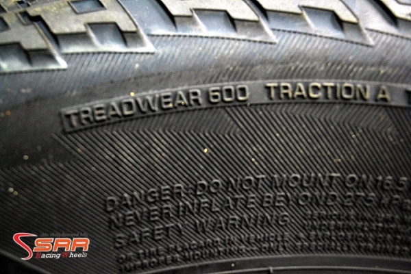YOKOHAMA GEO:ANDAR A/T G015 265/70R16