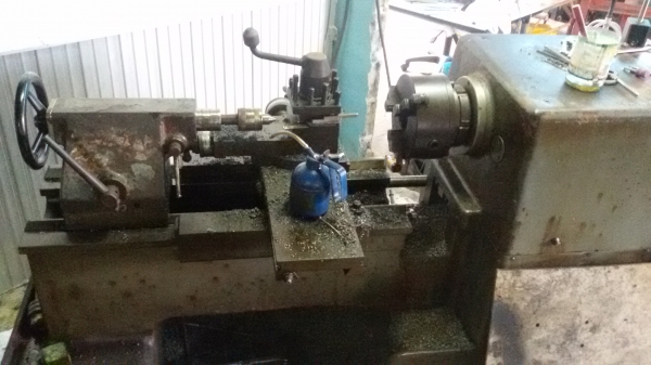 ขายเครื่องกลึง TODA 4.5ฟุต  JAPAN