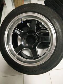 เวลขอบ17" กว้าง8.5ทั้งสี่ลูก เวลขอบ17" กว้าง8.5ทั้งสี่ลูก
