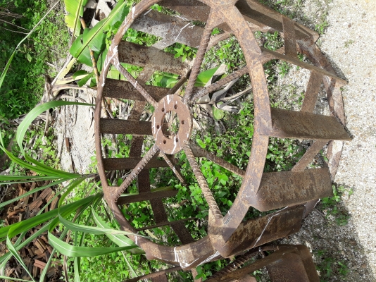 ล้อเหล็ก