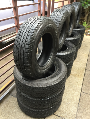ยาง Bridgestone 245 70 16 ปลายปี16 มี4ชุด ดอกเต็ม เนื้อนิ่มๆ ใช้ยาว ราคาไม่แพง ยาง Bridgestone 245 70 16 ปลายปี16 มี4ชุด ดอกเต็ม เนื้อนิ่มๆ ใช้ยาว ราคาไม่แพง