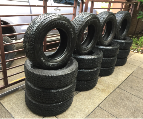 ยาง Bridgestone 245 70 16 ปลายปี16 มี4ชุด ดอกเต็ม เนื้อนิ่มๆ ใช้ยาว ราคาไม่แพง ยาง Bridgestone 245 70 16 ปลายปี16 มี4ชุด ดอกเต็ม เนื้อนิ่มๆ ใช้ยาว ราคาไม่แพง