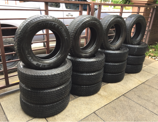ยาง Bridgestone 245 70 16 ปลายปี16 มี4ชุด ดอกเต็ม เนื้อนิ่มๆ ใช้ยาว ราคาไม่แพง ยาง Bridgestone 245 70 16 ปลายปี16 มี4ชุด ดอกเต็ม เนื้อนิ่มๆ ใช้ยาว ราคาไม่แพง