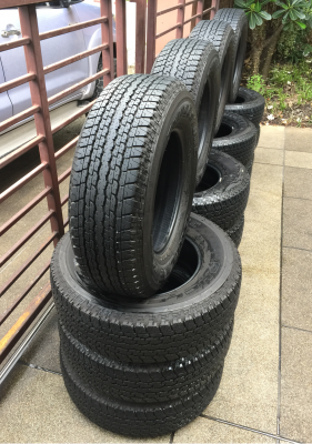 ยาง Bridgestone 245 70 16 ปลายปี16 มี4ชุด ดอกเต็ม เนื้อนิ่มๆ ใช้ยาว ราคาไม่แพง