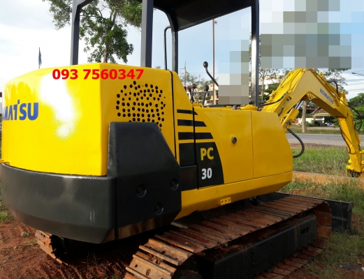 ขายรถแบคโฮ KOMATSU PC30-6 ขายรถแบคโฮ KOMATSU PC30-6
