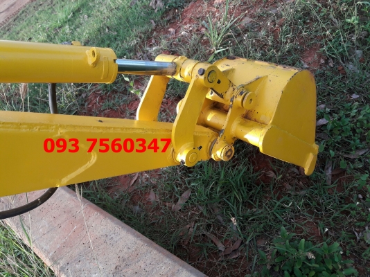 ขายรถแบคโฮ KOMATSU PC30-6