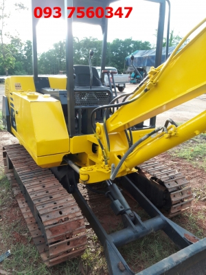 ขายรถแบคโฮ KOMATSU PC30-6