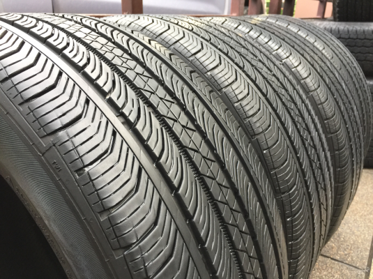 ยาง Continental 245 50 18 กลางปี16 ดอกเต็ม เนื้อนิ่มๆ ใช้ยาว ราคาไม่แพง ยาง Continental 245 50 18 กลางปี16 ดอกเต็ม เนื้อนิ่มๆ ใช้ยาว ราคาไม่แพง