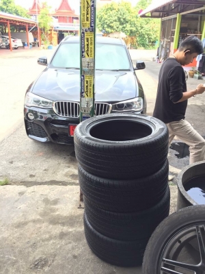 ยาง Continental 245 50 18 กลางปี16 ดอกเต็ม เนื้อนิ่มๆ ใช้ยาว ราคาไม่แพง