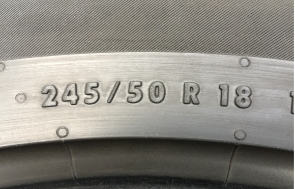 ยาง Continental 245 50 18 กลางปี16 ดอกเต็ม เนื้อนิ่มๆ ใช้ยาว ราคาไม่แพง