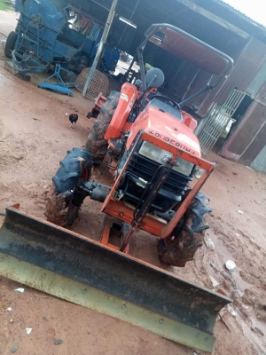ขายรถไถคูบูต้าl4508di