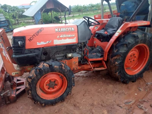 ขายรถไถคูบูต้าl4508di