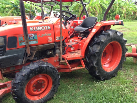 รถไถ 34 แรง เอกสารครบ   อุปกร 2 ชิ้น   ผานหน้ +ผานหลัง    พร้อมใช้ราคาเบา ฯฯฯ  160,000  บาท   วันทูคอล 0986683479 dtac 0991751349 สิทธิ์ คับ