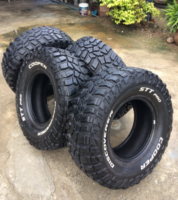 ขายยาง COOPER STT PRO 285/75/16 สวยๆ
