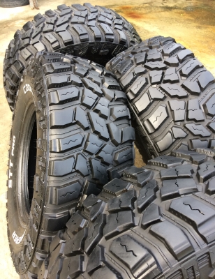 ขายยาง COOPER STT PRO 285/75/16 สวยๆ