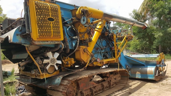 ขายรถเกี่ยวเกษตรพัฒนา ไอ้หนุ่มไวไฟ JO8C ii เทอร์โบว์ช่วงล่าง200 โซ่ใบดี