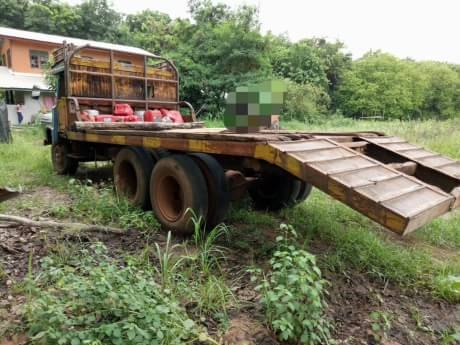 KOMATSU PC 120-5+เทรเลอร์หัวยาว