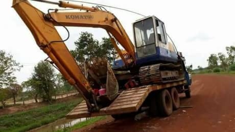 KOMATSU PC 120-5+เทรเลอร์หัวยาว