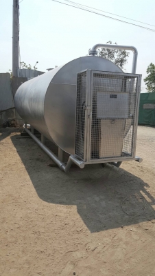 ถังน้ำมันขนาด 9000 ลิตรสวยๆมาแล้วจร้าา