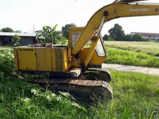 ขาย 280,000 KOMATSU pc 100-2 เครื่องดี ปั้มแรง เอวแน่น ช่วงล่างเต็ม รถสวยพร้อมใช้ รถอยู่ ชลบุรี 090-772-3710 090-772-3708