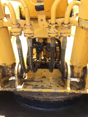 ขาย 1,450,000 KOMATSU pc 200-7 จัดไฟแนนซ์ ได้ 1,000,000 ไฟฟ้าครบ เครื่องดี ปั้มแรง เอวแน่น ช่วงล่างใหม่ ทำงาน 15,000 ชม.รถสวยพร้อมใช้ รถอยู่ ปทุมธานี 090-772-3710 090-772-3708