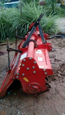 ราคา 36,900.-ขายโรตารีโชคชัยจักรกลการเกษตร 1.70 ใส่36-39แรง สภาพพร้อมใช้ใบเต็ม