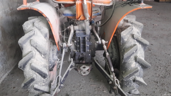 คูโบต้า L2201ผาน4 คูโบต้า L2201ผาน4