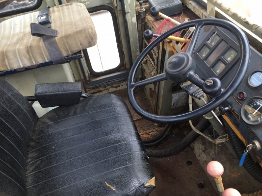 Komatsu 510  กรองเดี่ยว รถตักนำเข้าจากญี่ปุ่น *Japan โทร. 080-6565422 (หนิง)