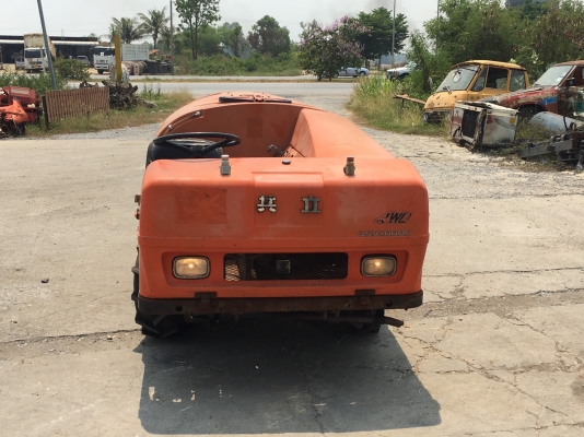 รถฉีดพ่นยา ปุ๋ยหมักอินทรีย์ชีวภาพได้ ยี่ห้อ KYORITSU รุ่น SSV-660F  ขนาด600 ลิตร ขับเคลื่อน4ล้อ เครื่องยนต์ดีเซลKUBOTA 3สูบ