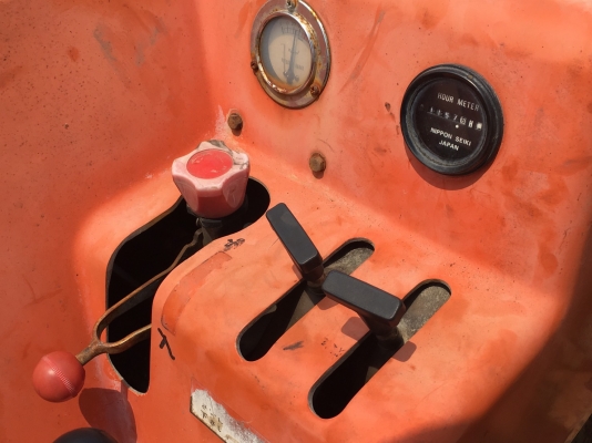 รถฉีดพ่นยา ปุ๋ยหมักอินทรีย์ชีวภาพได้ ยี่ห้อ KYORITSU รุ่น SSV-660F  ขนาด600 ลิตร ขับเคลื่อน4ล้อ เครื่องยนต์ดีเซลKUBOTA 3สูบ