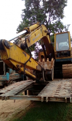 ขาย โคมัสชุ  120 รุ่น 2 รถสวยๆ พร้อมใช้งาน เจ้าของขายเอง 280,000 บาท