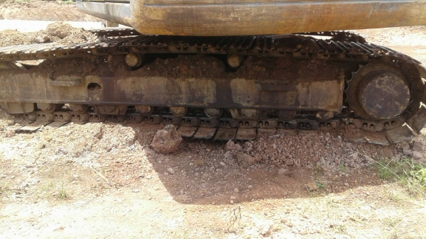 ขาย แบคโฮ VOLVO EC210LC เครื่องดี ปั้มดี ช่วงล่างแน่น ไฟฟ้าครบ เอกสารเล่มทะเบียน รถใช้งานอยู่ ราคาต่อรองได้ครับ