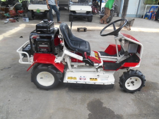 รถตัดหญ้า 0REC KRM85A 14  แรง พร้อมใช้งาน